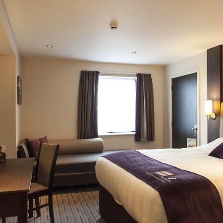 Premier Inn Bodmin Esterno foto